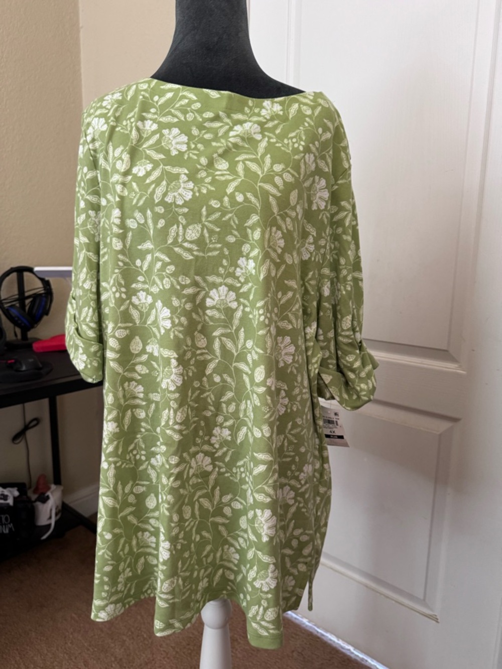 Style & Co. Green and White Floral Boatneck Blouse